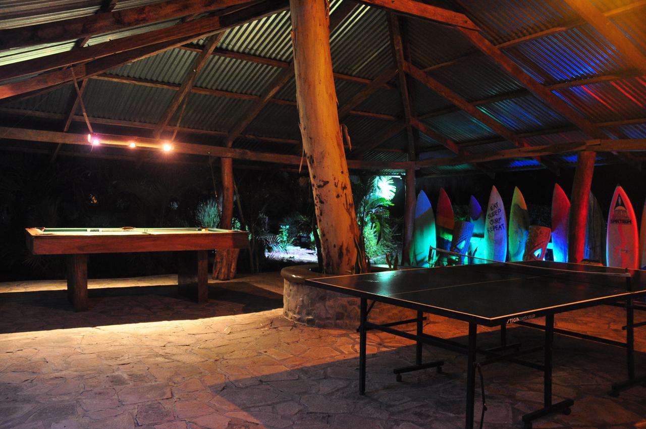 Surf Sanctuary Hotel El Limón Eksteriør billede